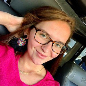 Meet your Posher, Kelsie